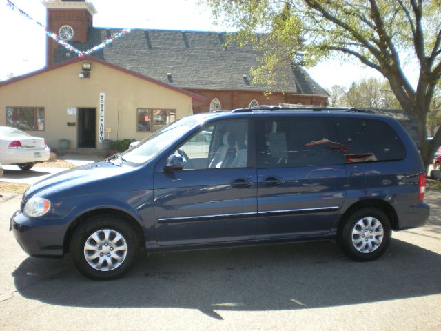 2005 Kia Sedona Elk Conversion Van