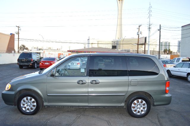 2005 Kia Sedona Elk Conversion Van