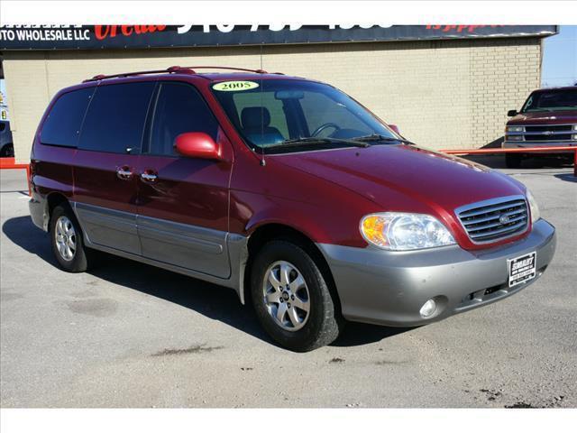 2005 Kia Sedona Open-top