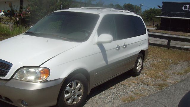 2005 Kia Sedona Open-top