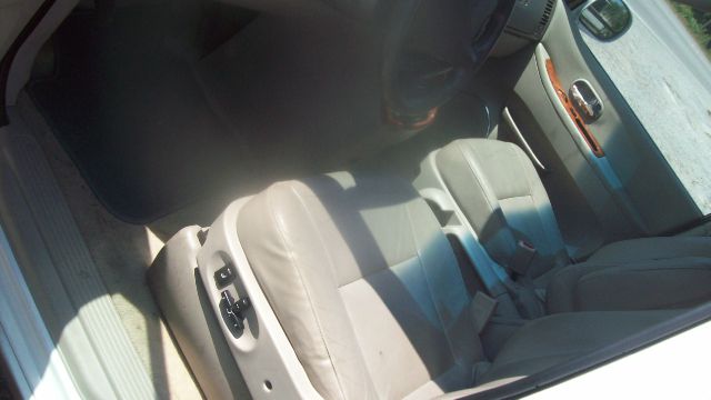 2005 Kia Sedona Open-top