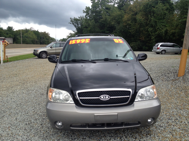 2005 Kia Sedona Open-top