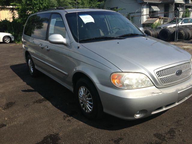 2005 Kia Sedona Elk Conversion Van