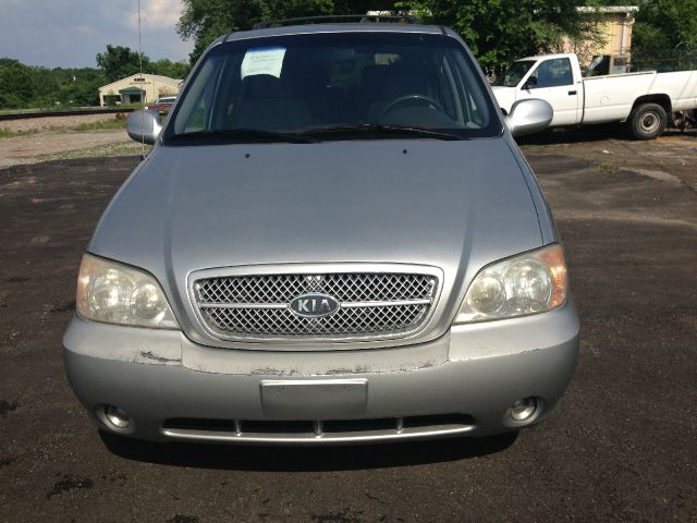 2005 Kia Sedona Elk Conversion Van