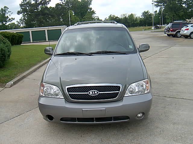 2005 Kia Sedona Open-top