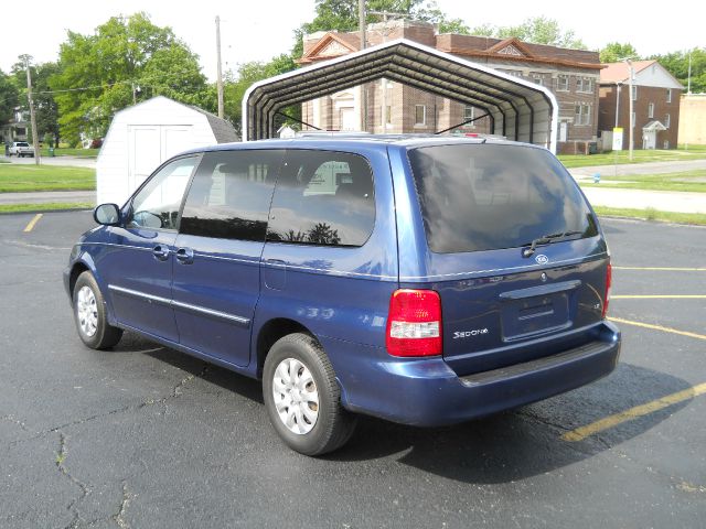 2005 Kia Sedona Elk Conversion Van