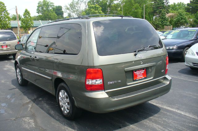 2005 Kia Sedona Elk Conversion Van