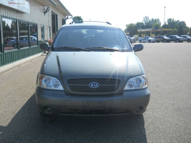 2005 Kia Sedona Elk Conversion Van