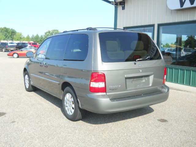 2005 Kia Sedona Elk Conversion Van