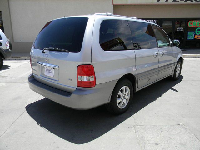 2005 Kia Sedona Elk Conversion Van