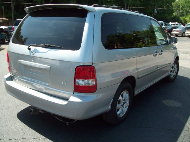 2005 Kia Sedona Open-top