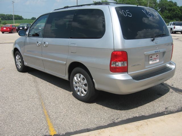 2005 Kia Sedona Elk Conversion Van