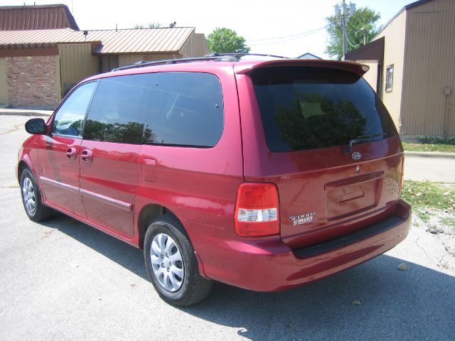 2005 Kia Sedona Elk Conversion Van