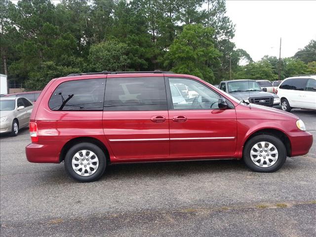 2005 Kia Sedona Unknown