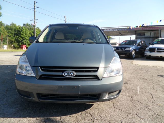 2006 Kia Sedona Elk Conversion Van