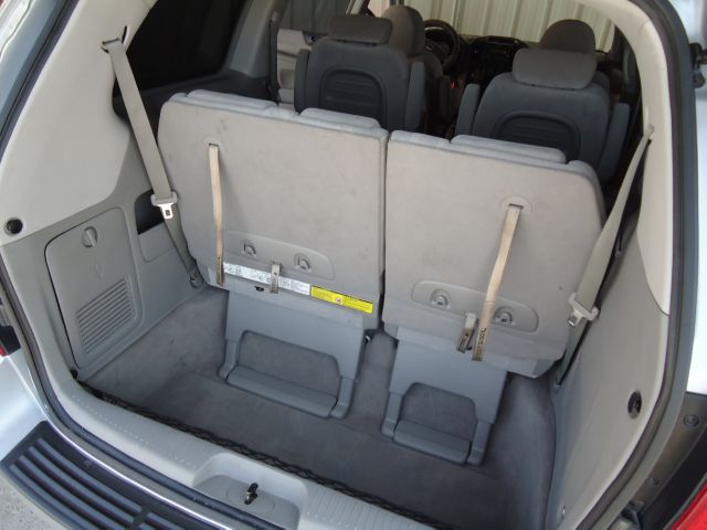 2006 Kia Sedona Elk Conversion Van