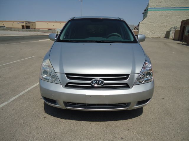 2006 Kia Sedona Elk Conversion Van