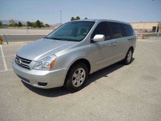 2006 Kia Sedona Elk Conversion Van