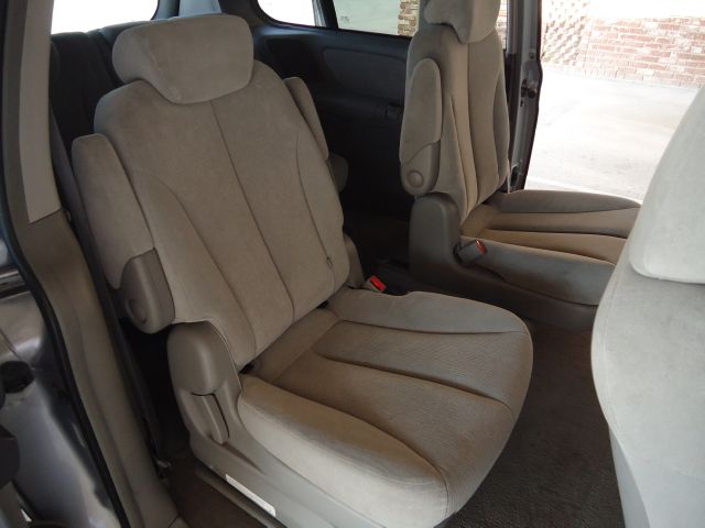 2006 Kia Sedona Elk Conversion Van