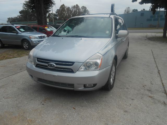 2006 Kia Sedona Open-top