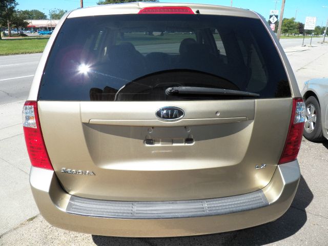 2006 Kia Sedona Elk Conversion Van