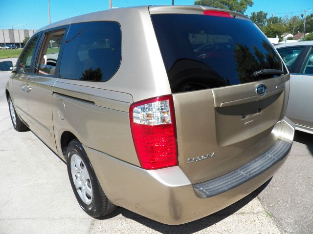 2006 Kia Sedona Elk Conversion Van