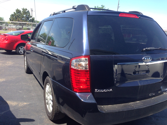 2006 Kia Sedona Elk Conversion Van