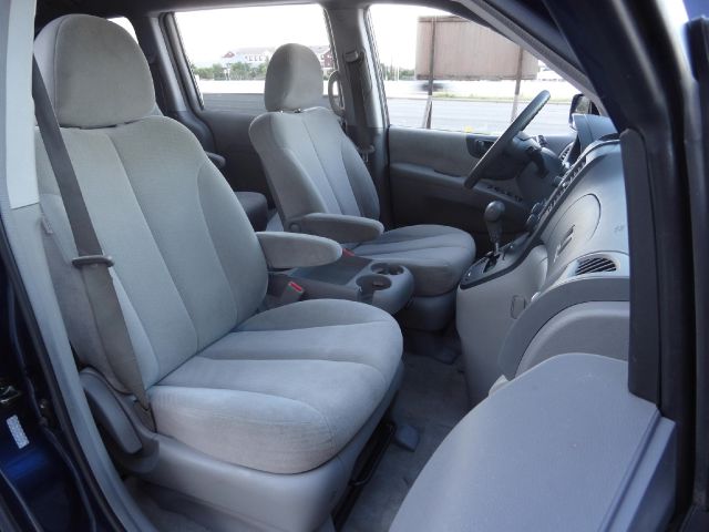 2006 Kia Sedona Elk Conversion Van