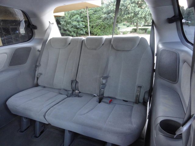 2006 Kia Sedona Elk Conversion Van