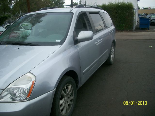 2006 Kia Sedona Elk Conversion Van