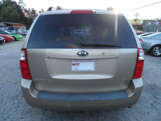 2006 Kia Sedona Elk Conversion Van