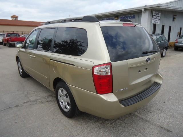 2007 Kia Sedona RS Convertible