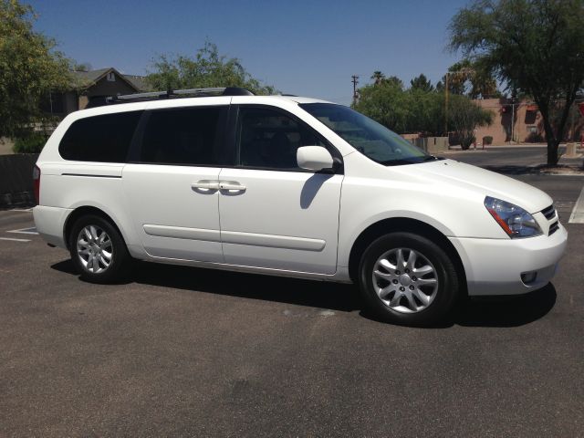 2007 Kia Sedona Open-top