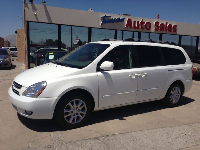 2007 Kia Sedona Open-top