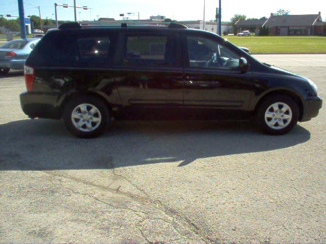 2007 Kia Sedona 2WD Crew Cab LWB XE Truck