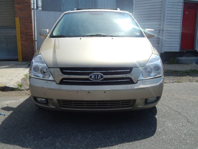 2007 Kia Sedona Crew Cab 4x4 Shortbox