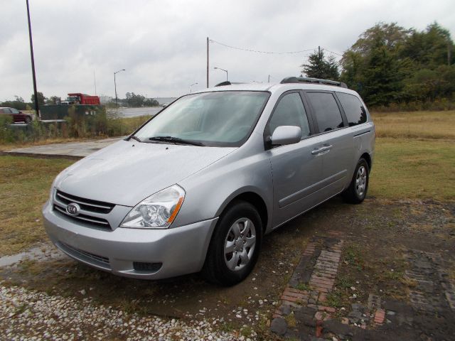 2007 Kia Sedona 2WD Crew Cab LWB XE Truck