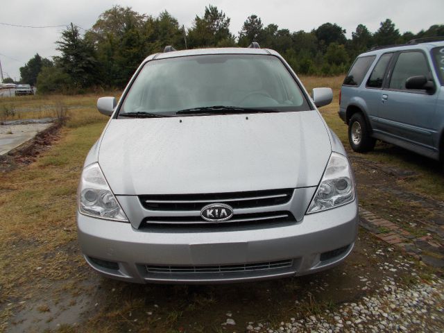 2007 Kia Sedona 2WD Crew Cab LWB XE Truck