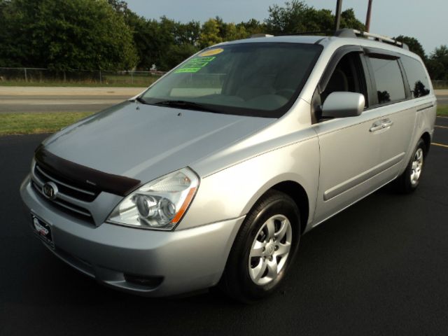 2007 Kia Sedona Coupe