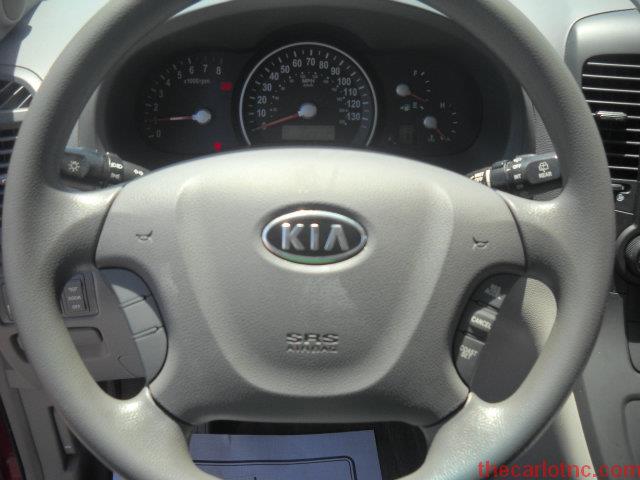 2007 Kia Sedona 2.5sone Owner