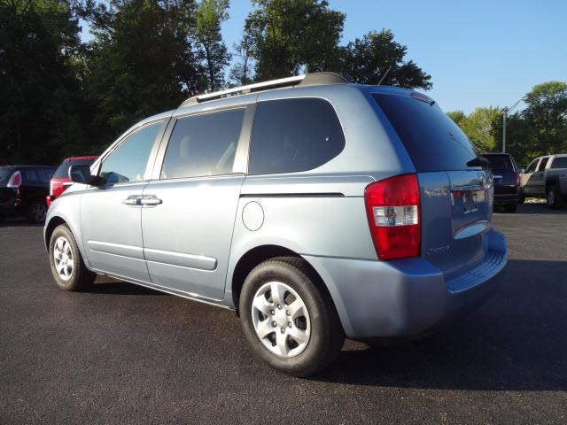 2007 Kia Sedona Unknown