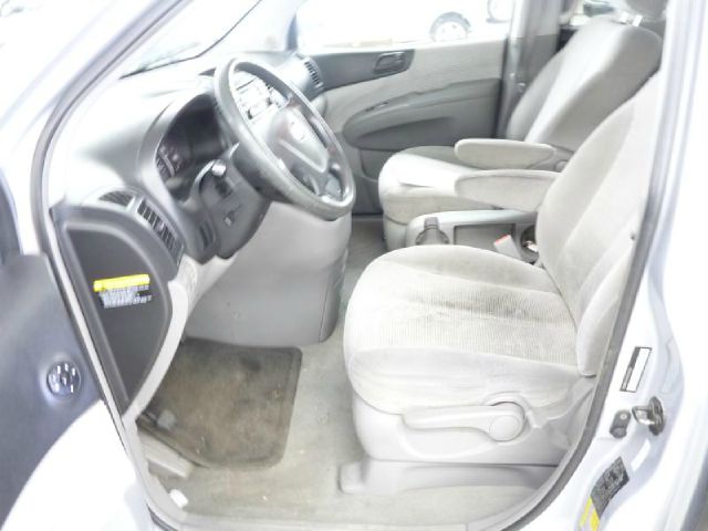 2007 Kia Sedona HD Extended Cab Utility Body