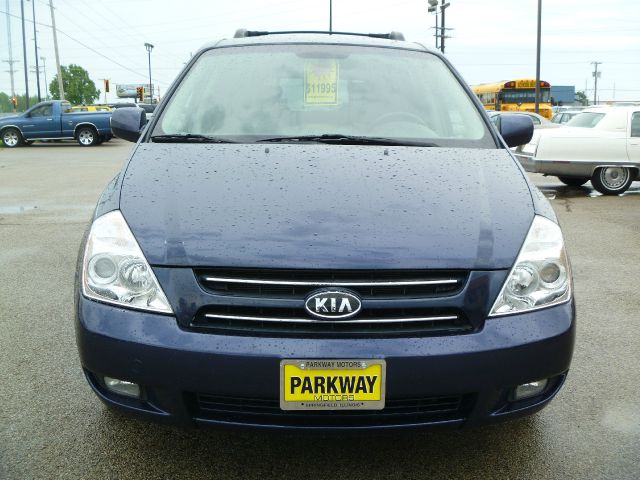 2007 Kia Sedona Crew Cab 4x4 Shortbox