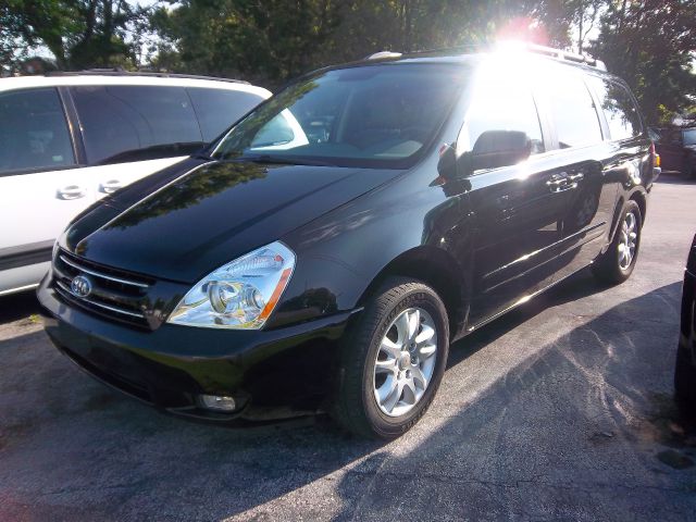 2007 Kia Sedona Crew Cab 4x4 Shortbox