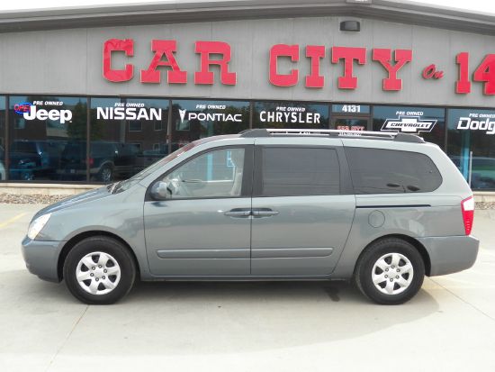 2008 Kia Sedona 2WD Crew Cab LWB XE Truck