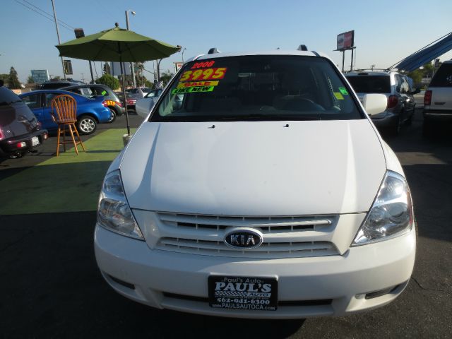 2008 Kia Sedona 2WD Crew Cab LWB XE Truck