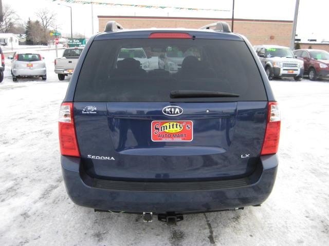 2008 Kia Sedona Elk Conversion Van