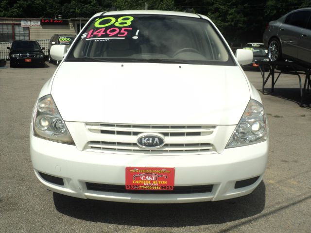 2008 Kia Sedona 2WD Crew Cab LWB XE Truck