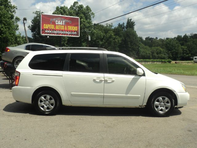 2008 Kia Sedona 2WD Crew Cab LWB XE Truck