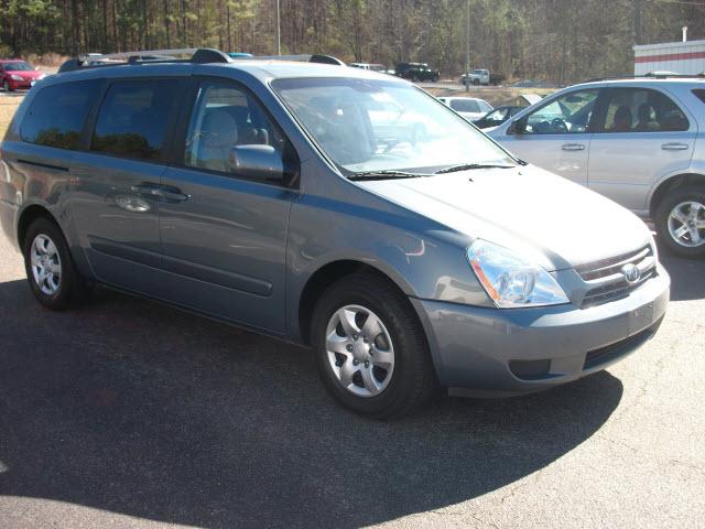 2008 Kia Sedona Unknown